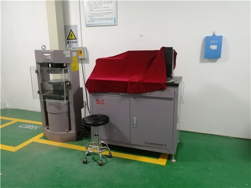 微機(jī)控制電液伺服壓力試驗(yàn)機(jī)